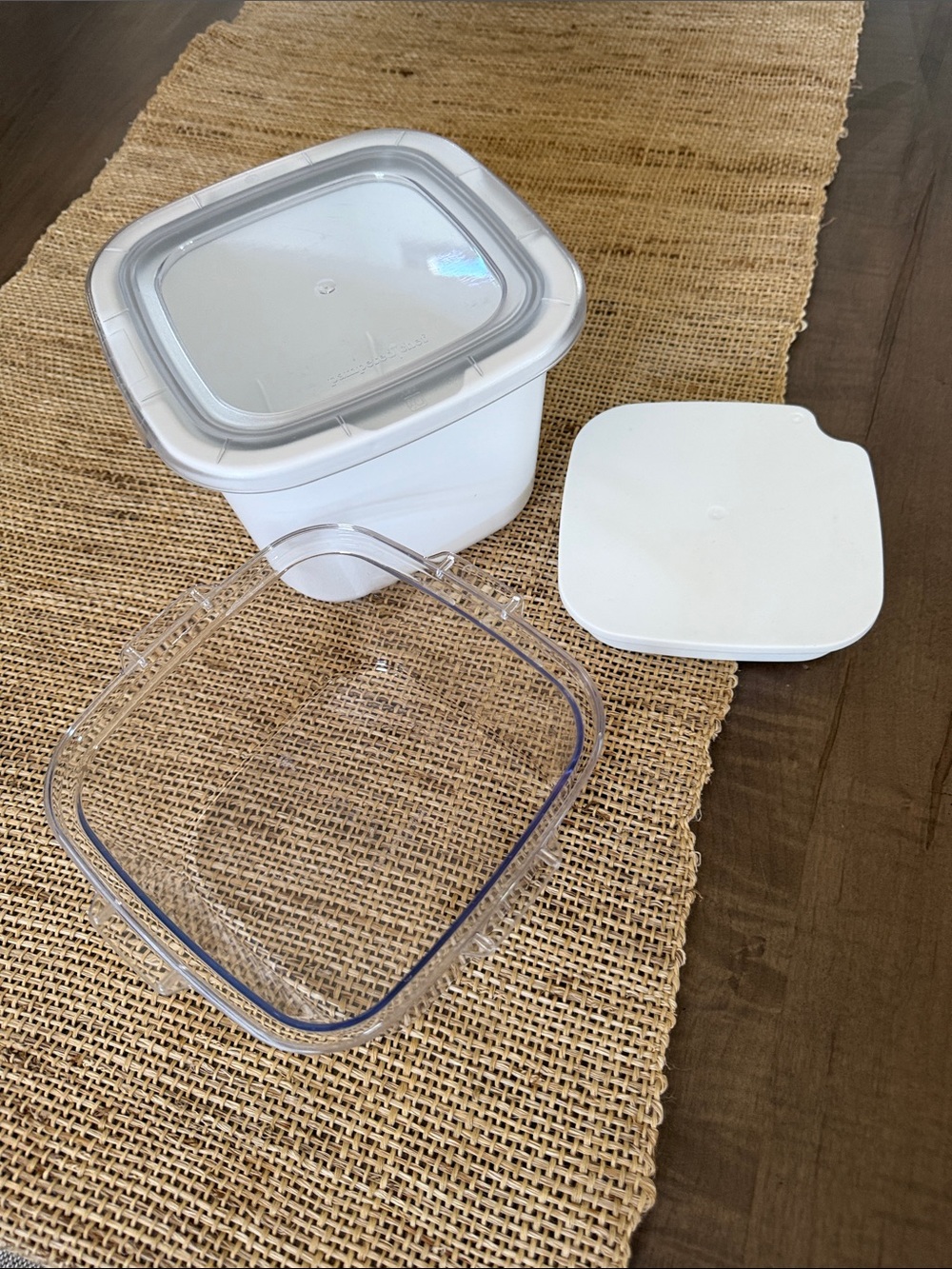 Pampered Chef 1qt Cool and Serve.